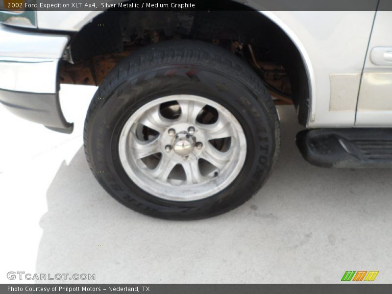 Silver Metallic / Medium Graphite 2002 Ford Expedition XLT 4x4
