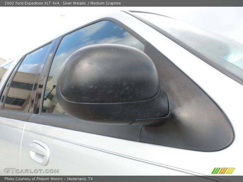 Silver Metallic / Medium Graphite 2002 Ford Expedition XLT 4x4
