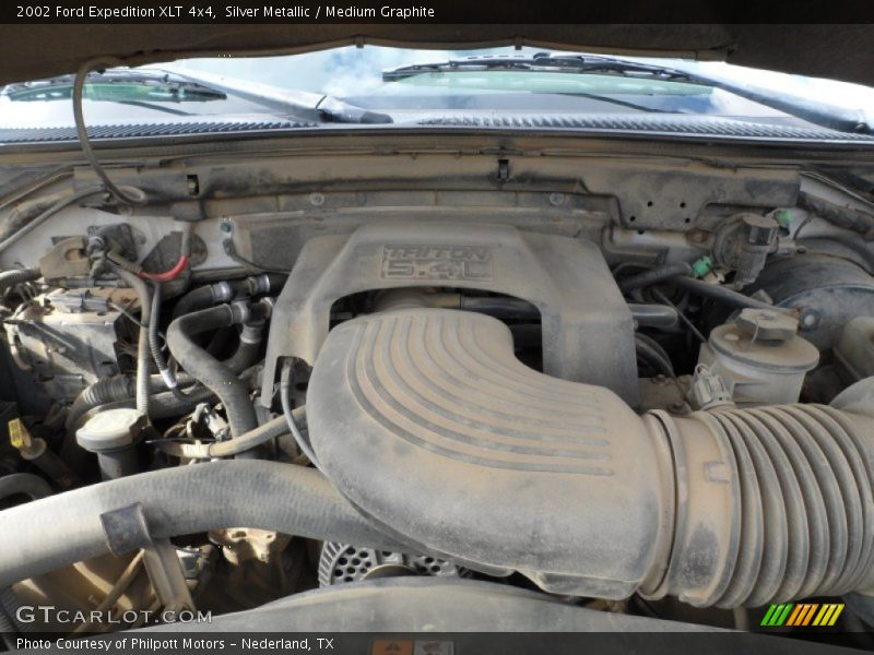  2002 Expedition XLT 4x4 Engine - 5.4 Liter SOHC 16-Valve Triton V8