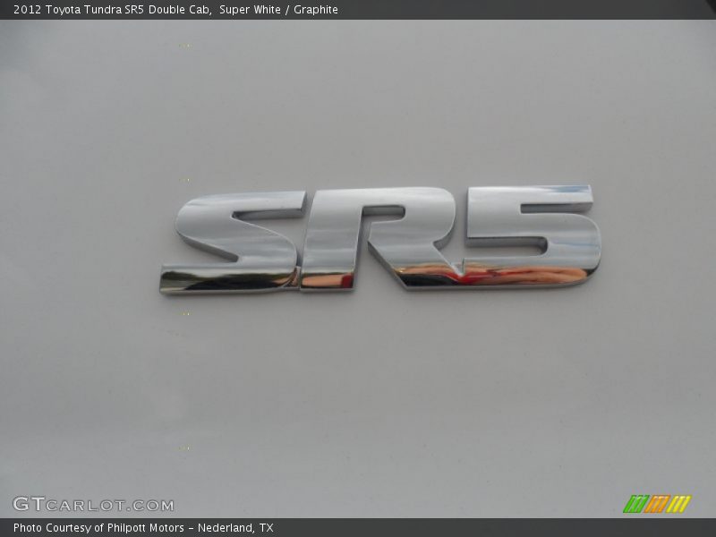 Super White / Graphite 2012 Toyota Tundra SR5 Double Cab