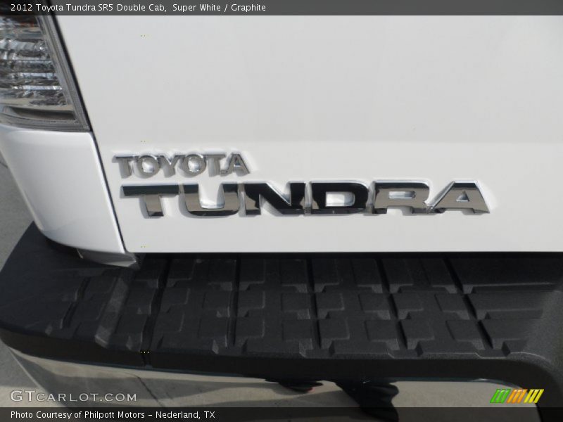Super White / Graphite 2012 Toyota Tundra SR5 Double Cab