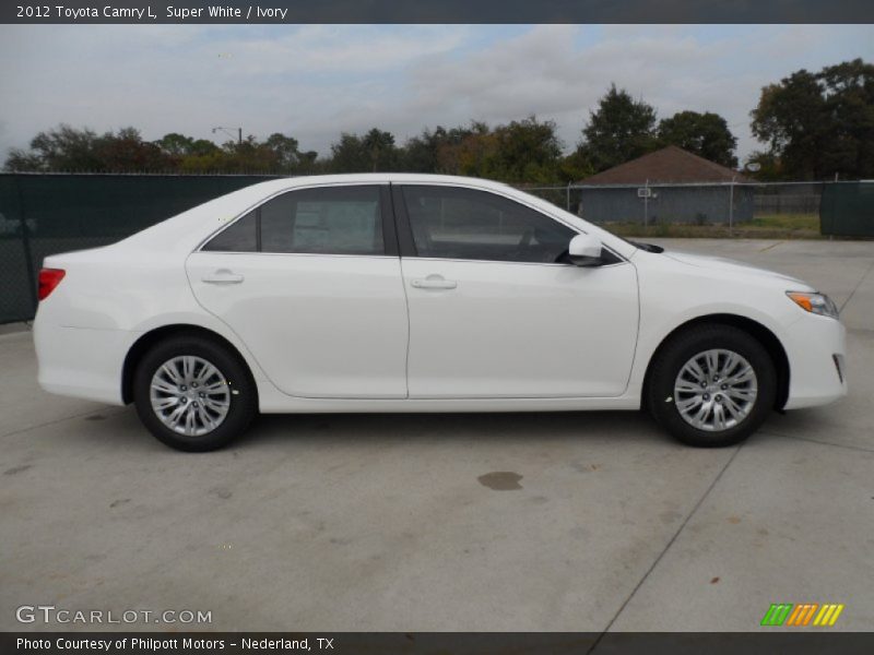 Super White / Ivory 2012 Toyota Camry L