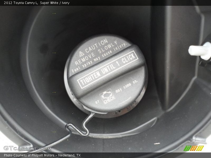 Super White / Ivory 2012 Toyota Camry L