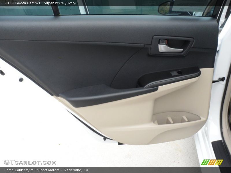Super White / Ivory 2012 Toyota Camry L