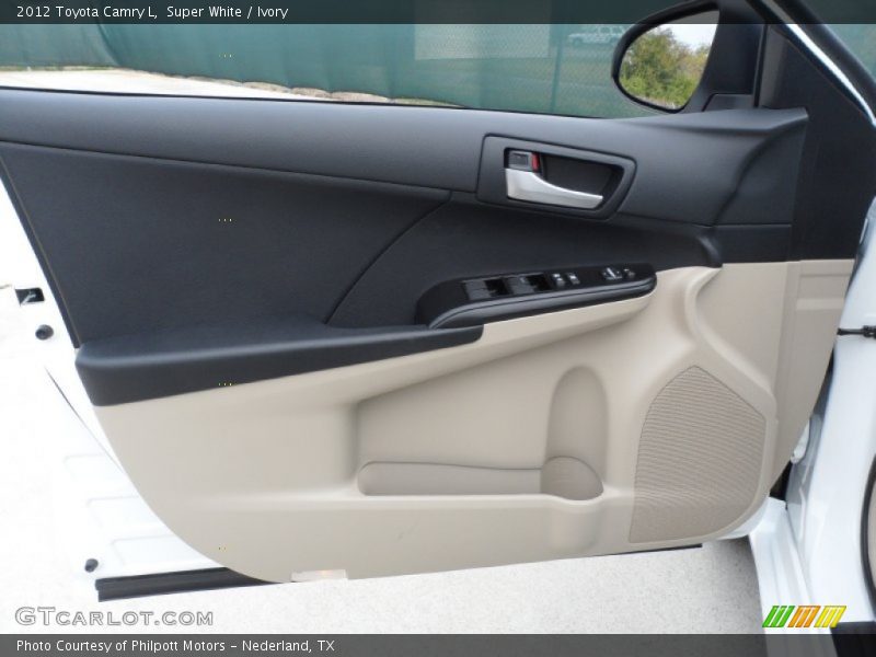 Super White / Ivory 2012 Toyota Camry L