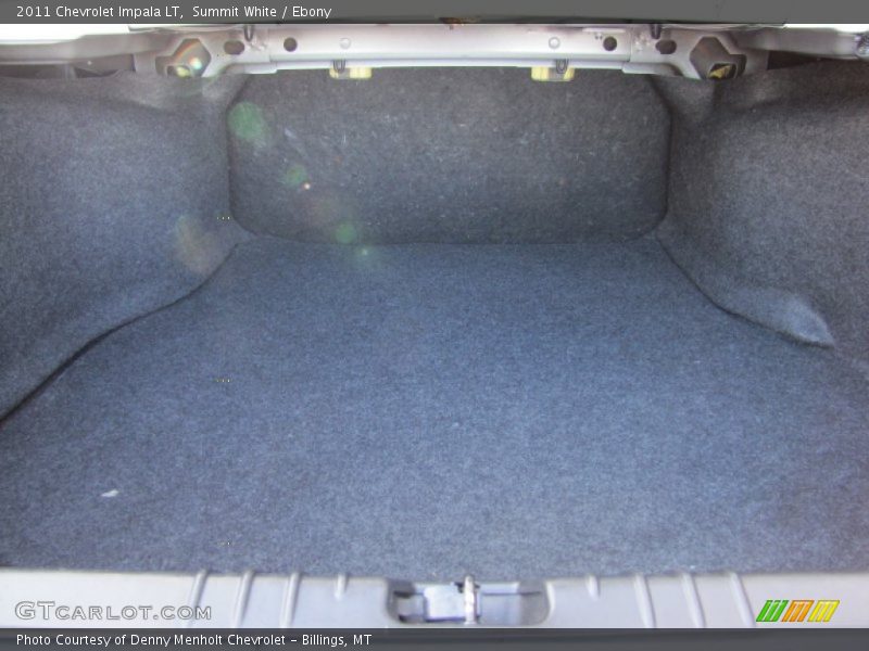 Summit White / Ebony 2011 Chevrolet Impala LT
