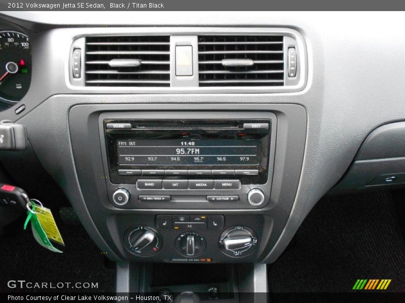 Black / Titan Black 2012 Volkswagen Jetta SE Sedan