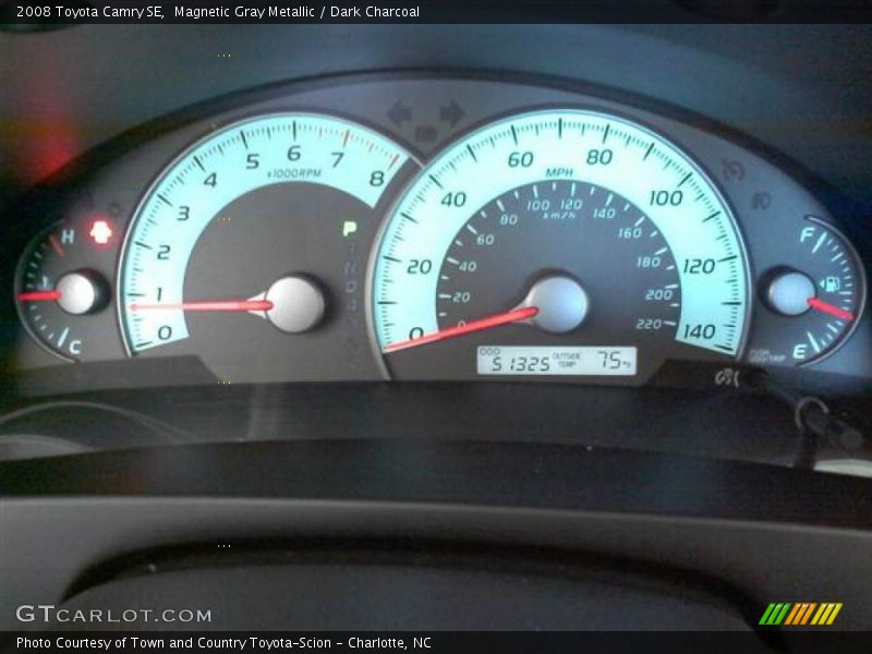 Magnetic Gray Metallic / Dark Charcoal 2008 Toyota Camry SE