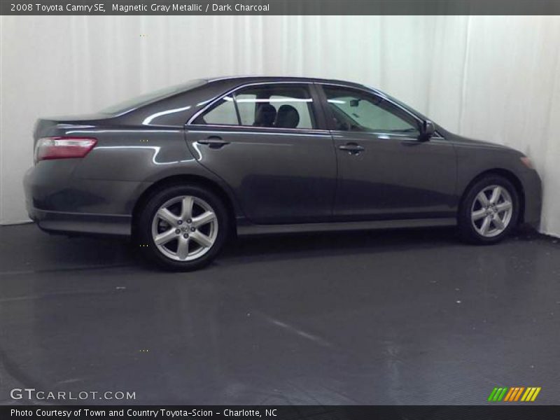 Magnetic Gray Metallic / Dark Charcoal 2008 Toyota Camry SE