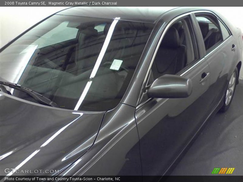 Magnetic Gray Metallic / Dark Charcoal 2008 Toyota Camry SE