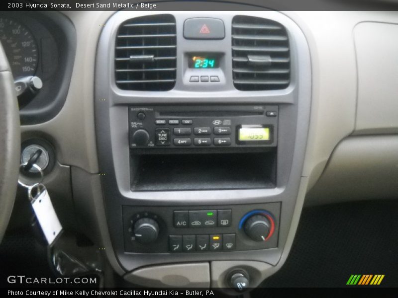 Desert Sand Metallic / Beige 2003 Hyundai Sonata