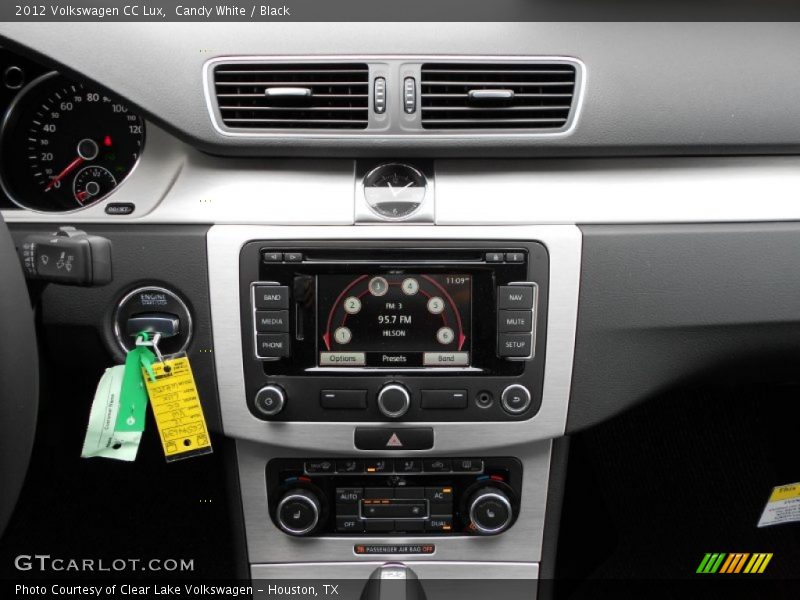 Candy White / Black 2012 Volkswagen CC Lux