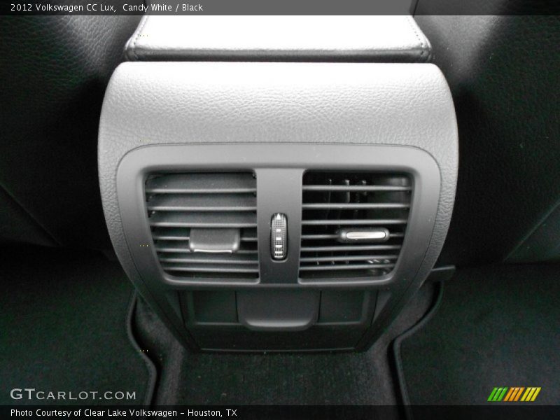 Candy White / Black 2012 Volkswagen CC Lux