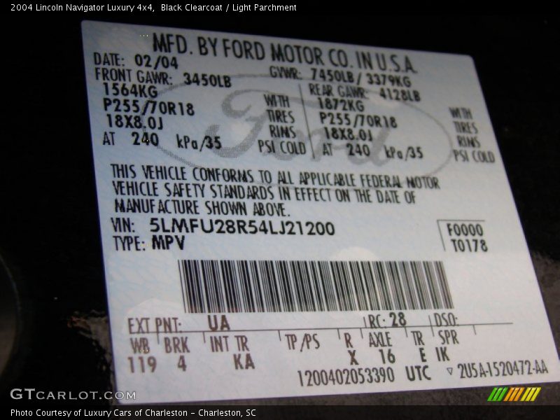 2004 Navigator Luxury 4x4 Black Clearcoat Color Code UA