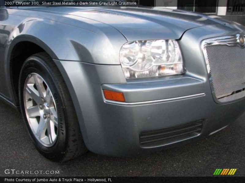 Silver Steel Metallic / Dark Slate Gray/Light Graystone 2007 Chrysler 300