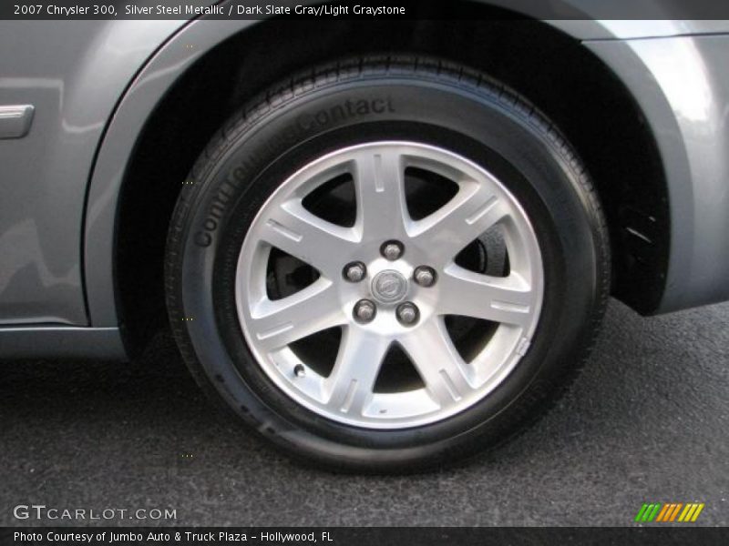 Silver Steel Metallic / Dark Slate Gray/Light Graystone 2007 Chrysler 300