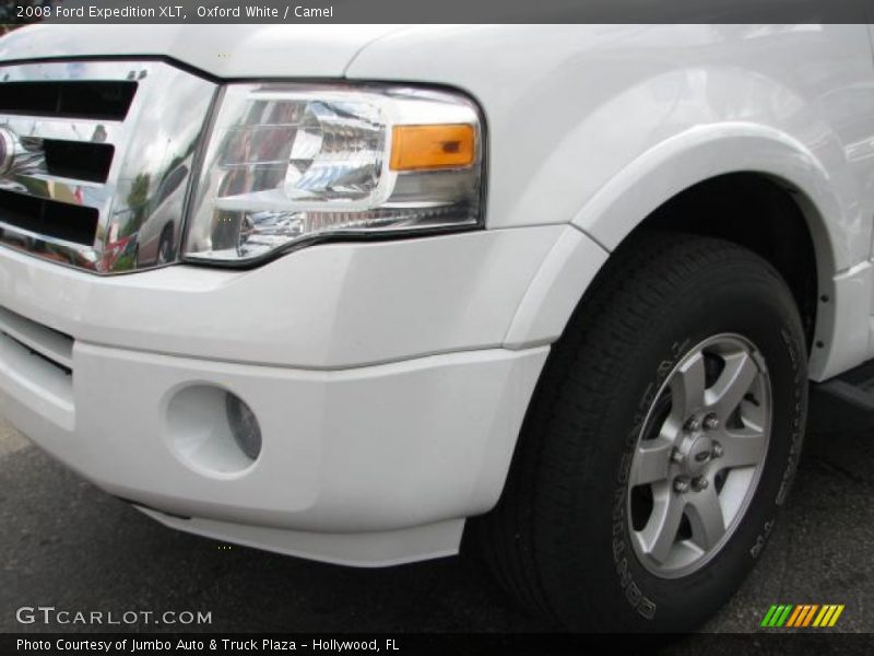 Oxford White / Camel 2008 Ford Expedition XLT