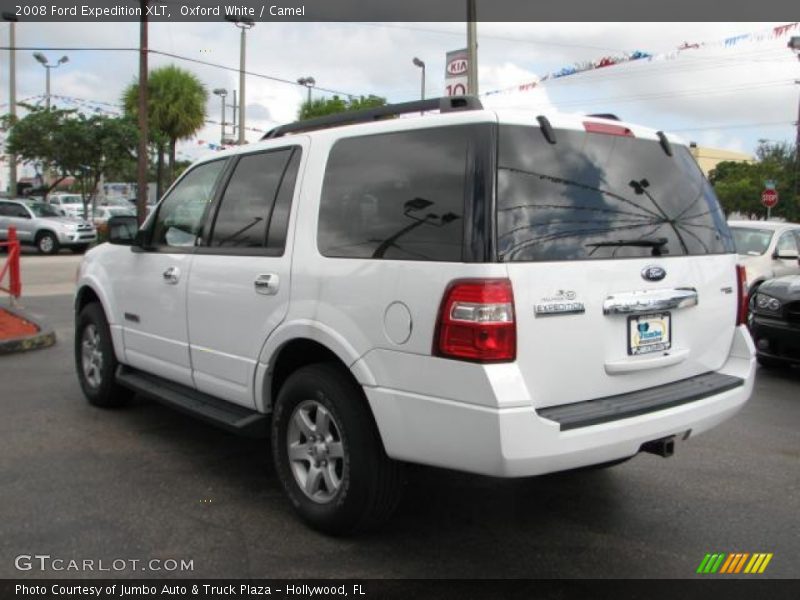 Oxford White / Camel 2008 Ford Expedition XLT