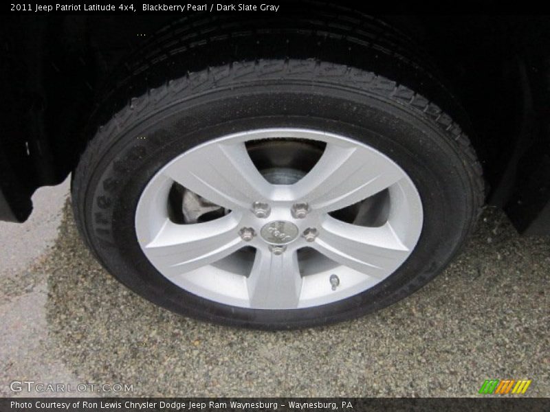 Blackberry Pearl / Dark Slate Gray 2011 Jeep Patriot Latitude 4x4