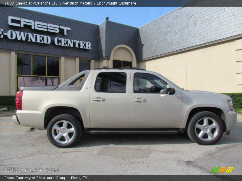 Silver Birch Metallic / Ebony/Light Cashmere 2007 Chevrolet Avalanche LT