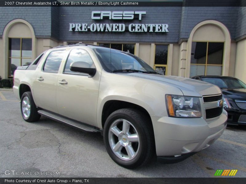 Silver Birch Metallic / Ebony/Light Cashmere 2007 Chevrolet Avalanche LT