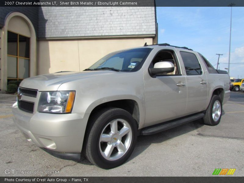 Front 3/4 View of 2007 Avalanche LT
