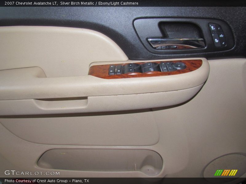 Silver Birch Metallic / Ebony/Light Cashmere 2007 Chevrolet Avalanche LT