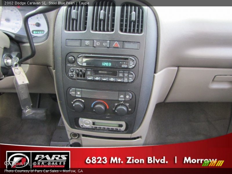 Steel Blue Pearl / Taupe 2002 Dodge Caravan SE