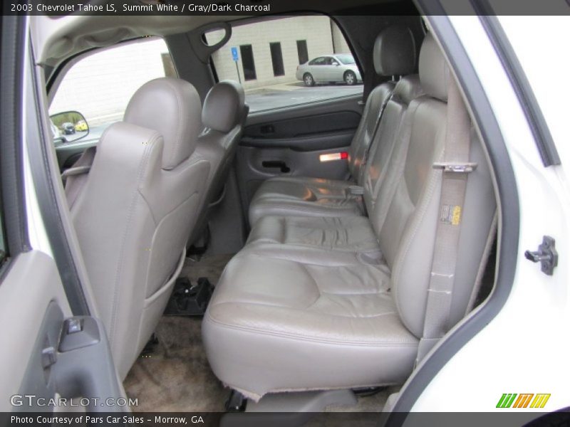 Summit White / Gray/Dark Charcoal 2003 Chevrolet Tahoe LS
