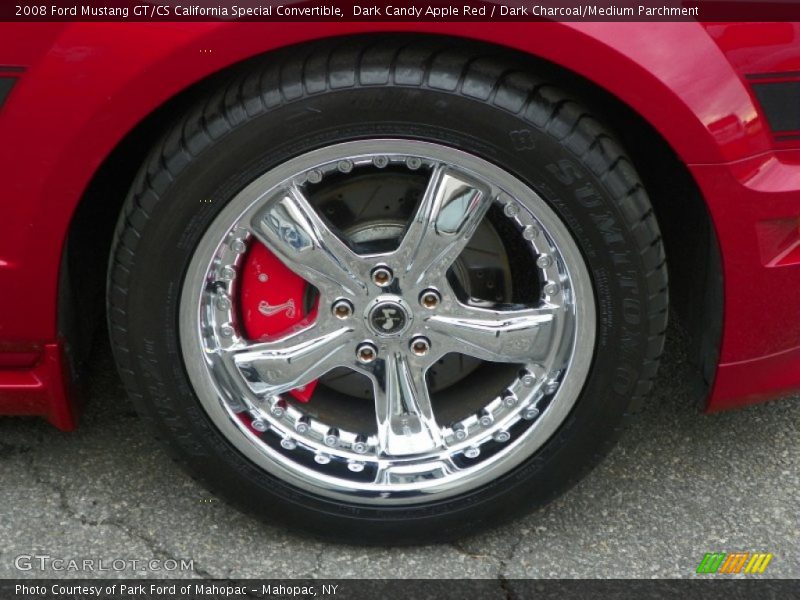 Custom Wheels of 2008 Mustang GT/CS California Special Convertible