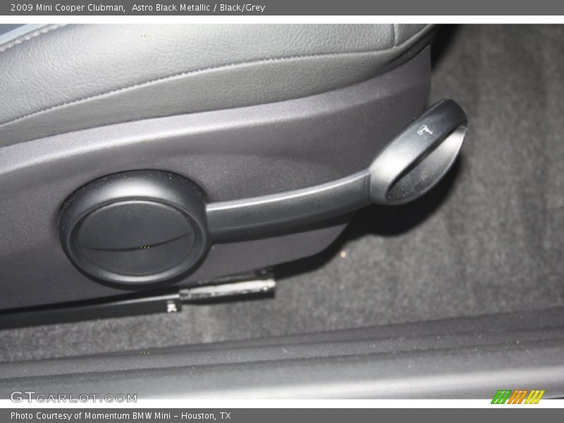 Astro Black Metallic / Black/Grey 2009 Mini Cooper Clubman