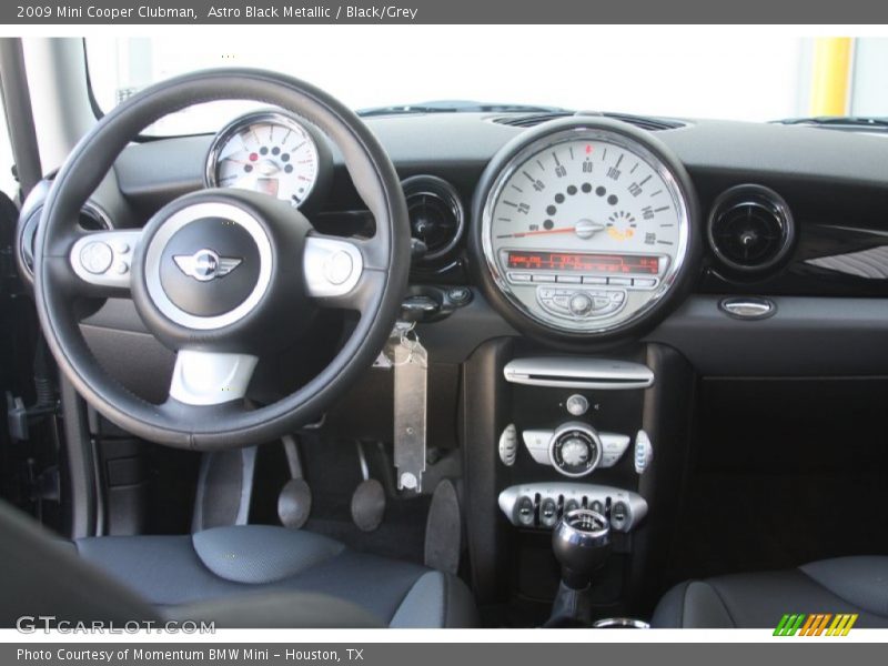 Astro Black Metallic / Black/Grey 2009 Mini Cooper Clubman