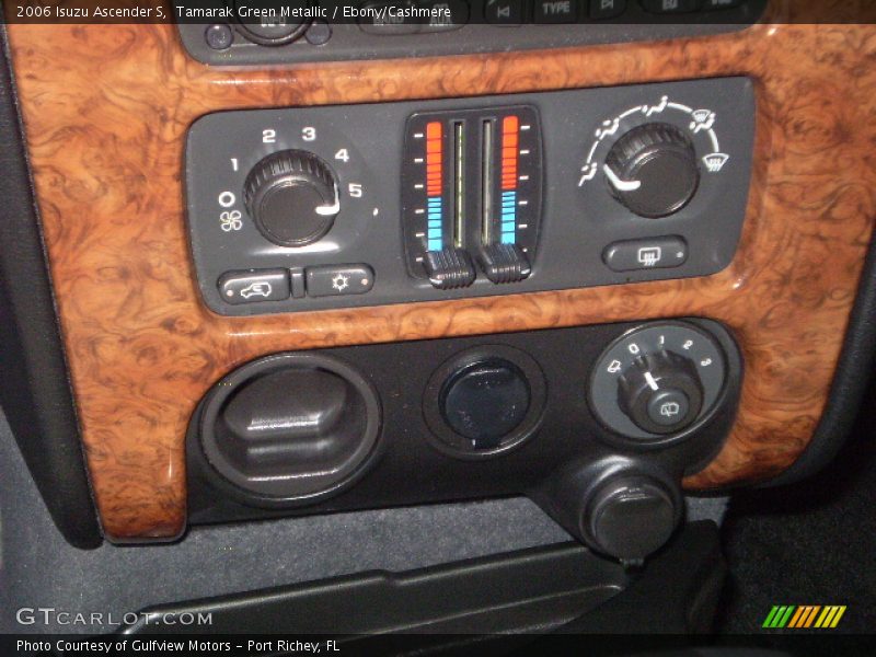 Tamarak Green Metallic / Ebony/Cashmere 2006 Isuzu Ascender S