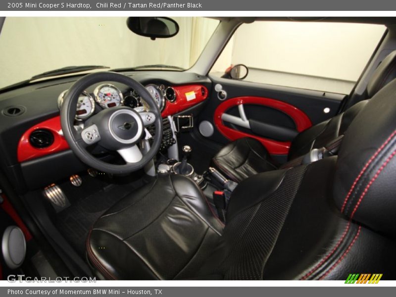 Chili Red / Tartan Red/Panther Black 2005 Mini Cooper S Hardtop