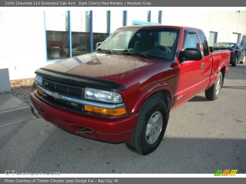 Dark Cherry Red Metallic / Medium Gray 2000 Chevrolet S10 Extended Cab 4x4