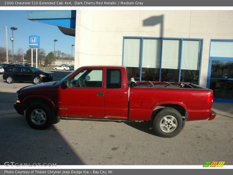 Dark Cherry Red Metallic / Medium Gray 2000 Chevrolet S10 Extended Cab 4x4