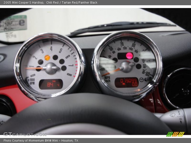 Chili Red / Tartan Red/Panther Black 2005 Mini Cooper S Hardtop