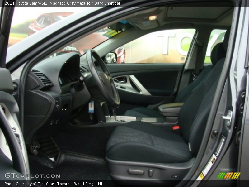 Magnetic Gray Metallic / Dark Charcoal 2011 Toyota Camry SE