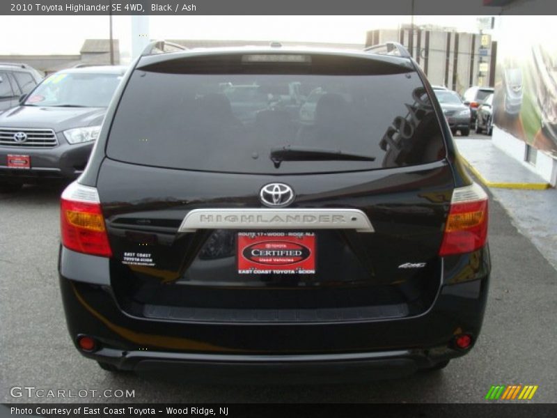 Black / Ash 2010 Toyota Highlander SE 4WD