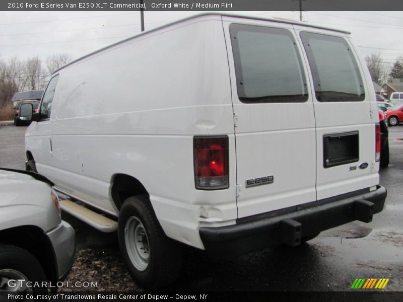 Oxford White / Medium Flint 2010 Ford E Series Van E250 XLT Commericial