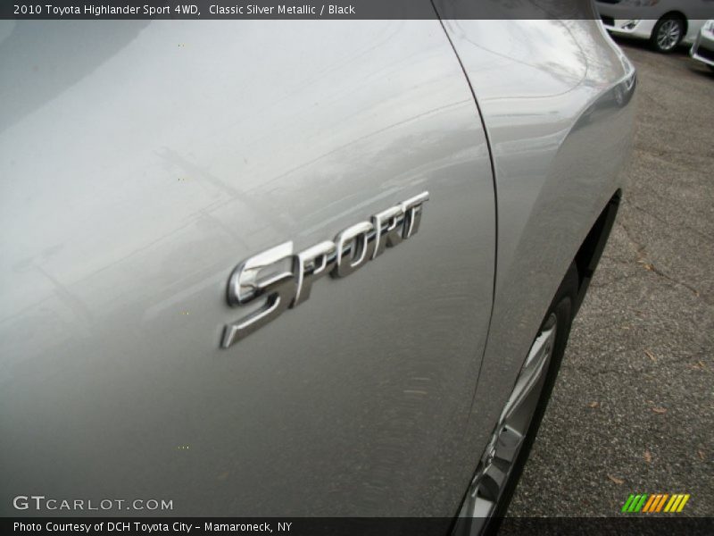 Classic Silver Metallic / Black 2010 Toyota Highlander Sport 4WD