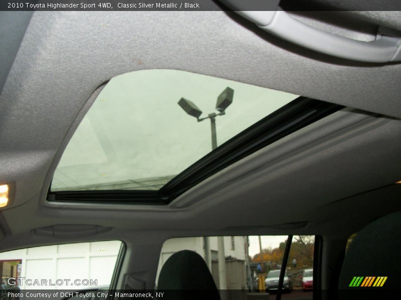 Classic Silver Metallic / Black 2010 Toyota Highlander Sport 4WD