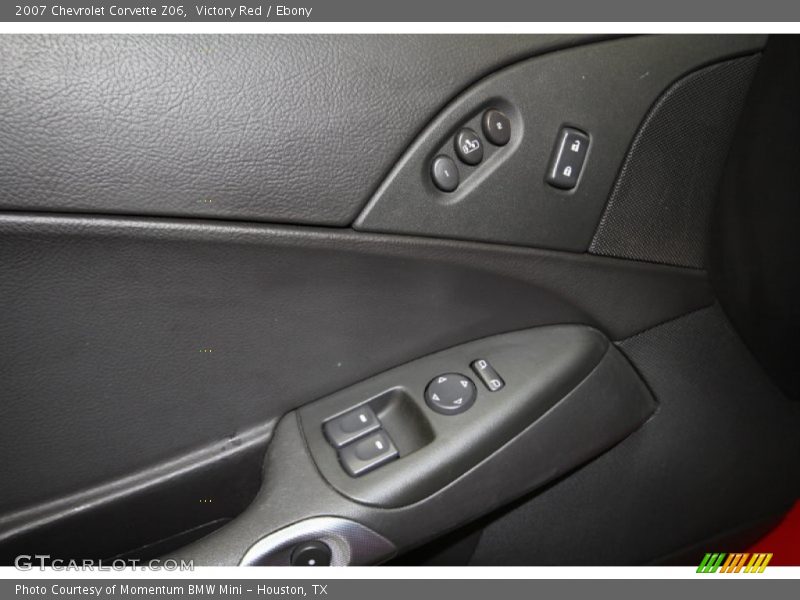 Controls of 2007 Corvette Z06