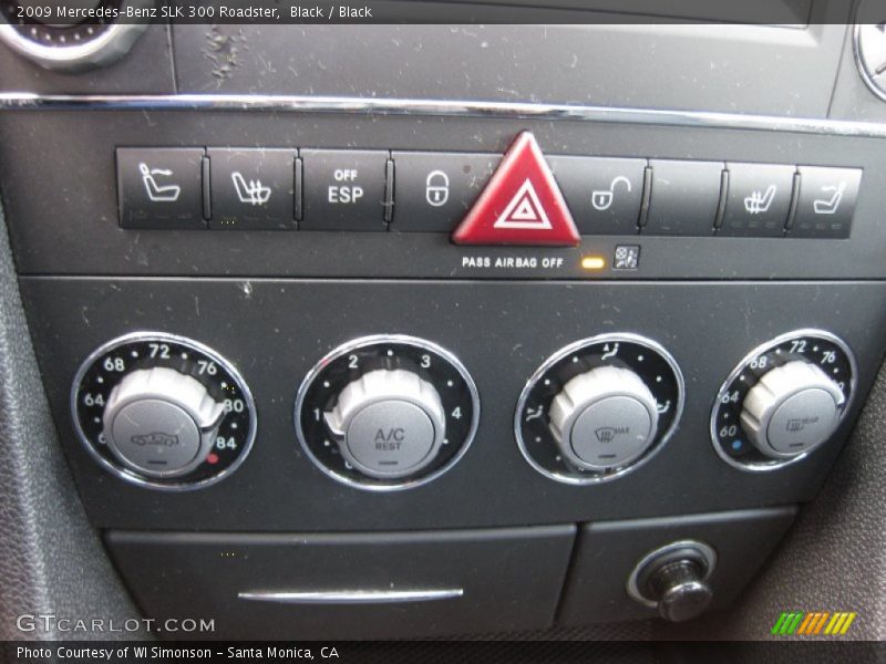 Black / Black 2009 Mercedes-Benz SLK 300 Roadster