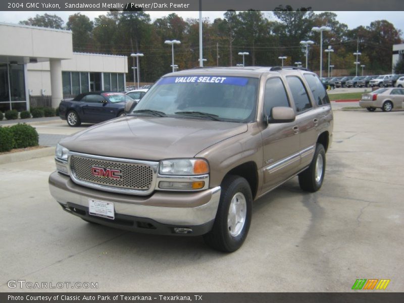 Sandalwood Metallic / Pewter/Dark Pewter 2004 GMC Yukon