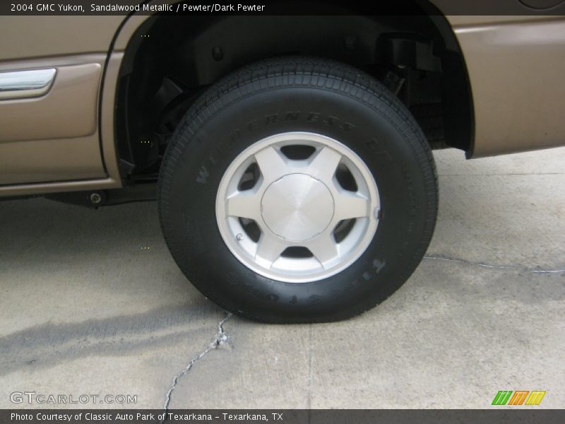 Sandalwood Metallic / Pewter/Dark Pewter 2004 GMC Yukon