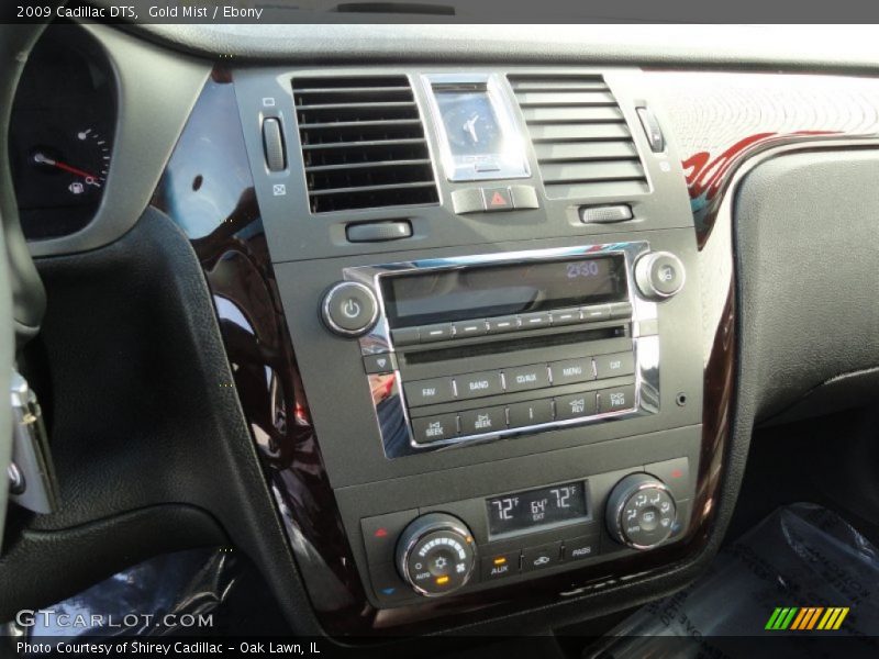 Gold Mist / Ebony 2009 Cadillac DTS