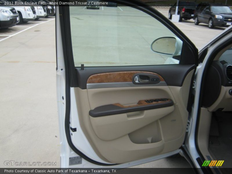 White Diamond Tricoat / Cashmere 2012 Buick Enclave FWD