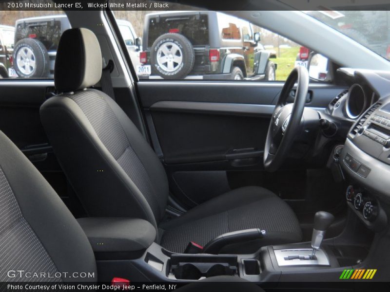 Wicked White Metallic / Black 2010 Mitsubishi Lancer ES