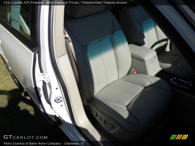 White Diamond Tricoat / Titanium/Dark Titanium Accents 2011 Cadillac DTS Premium